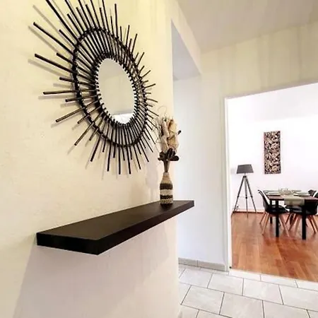 Chic - Proche Hypercentre - Renove - Tram - Spacieux - Lumineux